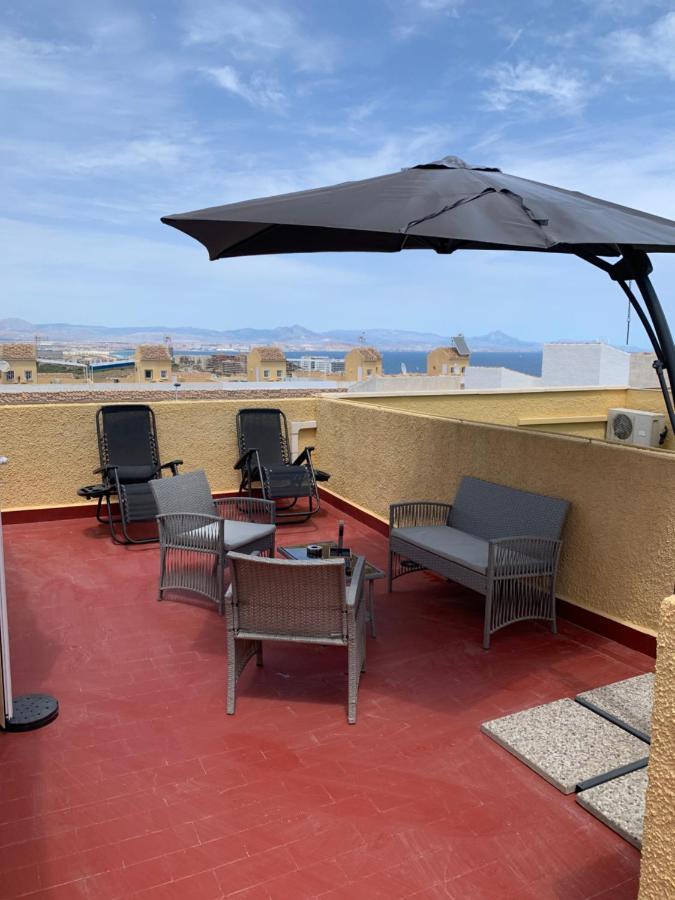 Ferienwohnung Adosado Tranquilo Con Piscina Y Vistas Al Mar Puerto Marino Exterior foto